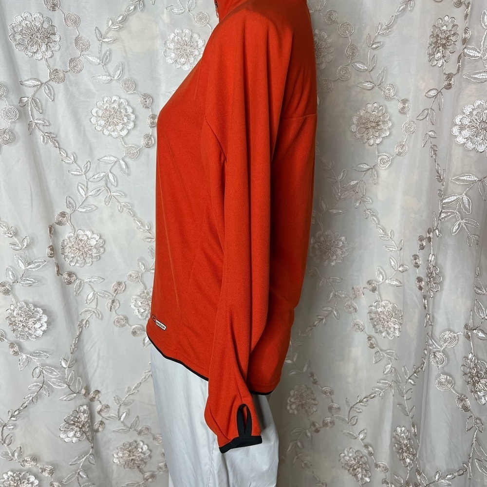 Reebok sz S, orange, half zipper, pullover shirt.  - Picture 11 of 11